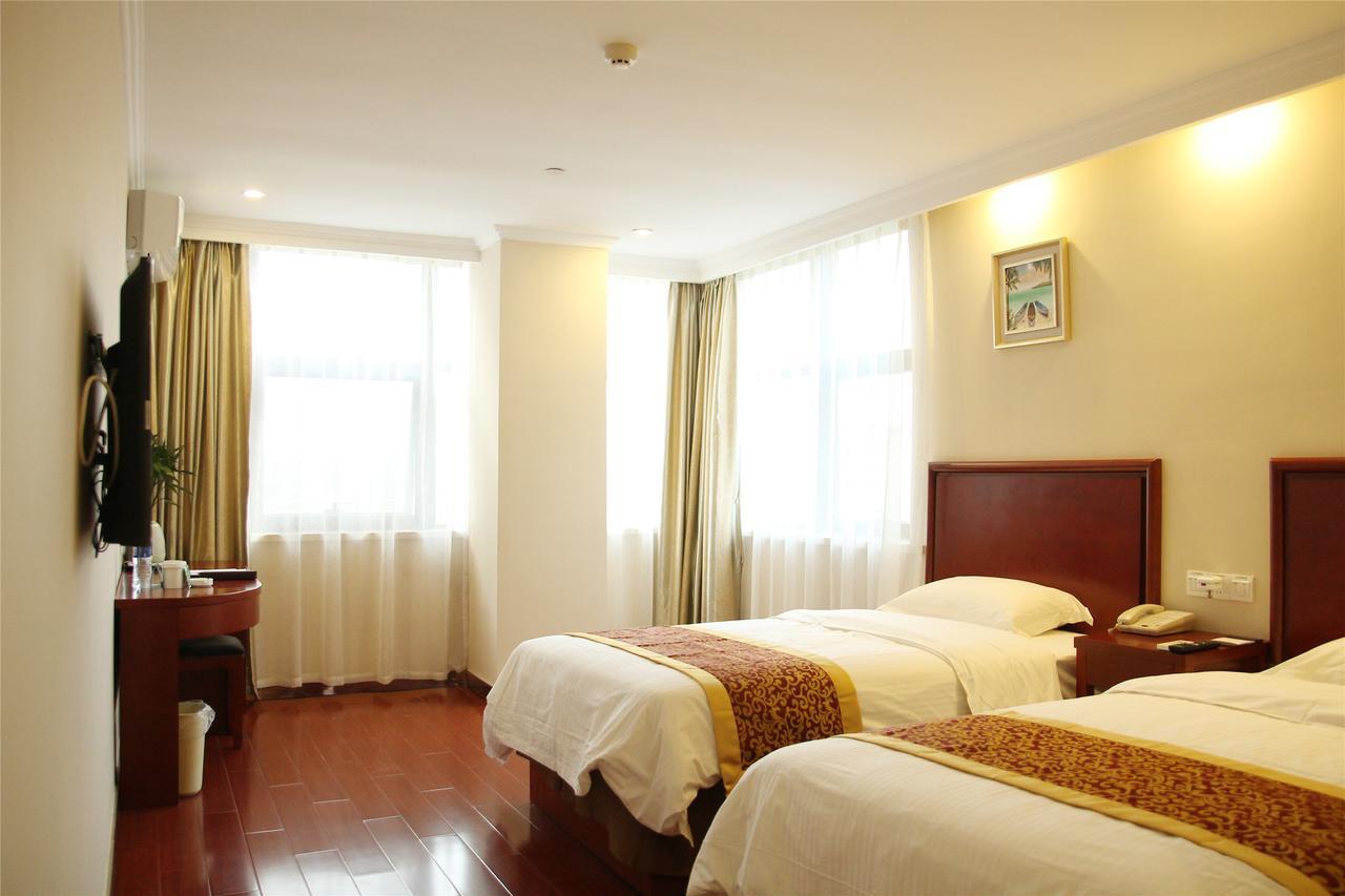 Greentree Alliance Sanya Jiyang District Yalongwan Road Hotel Exterior photo